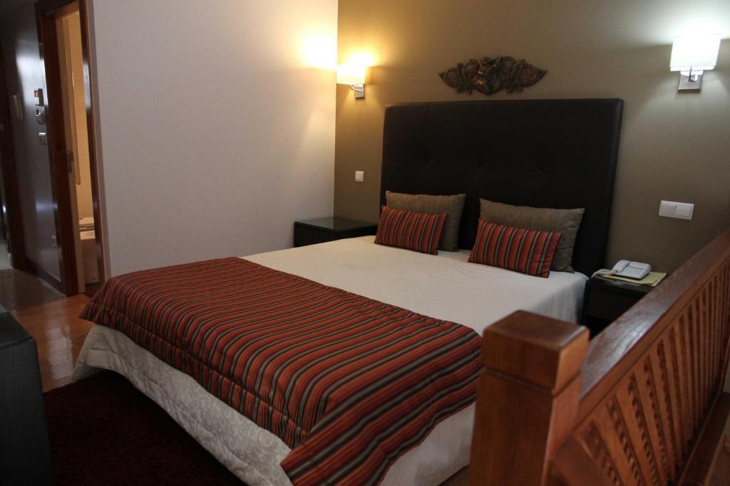 Double or Twin Room,11655949:JPEG