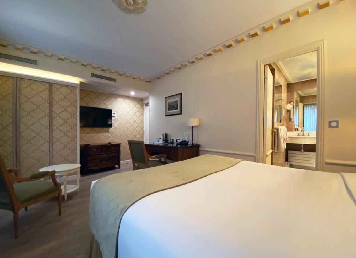 Deluxe Queen Room,1162854180:JPEG
