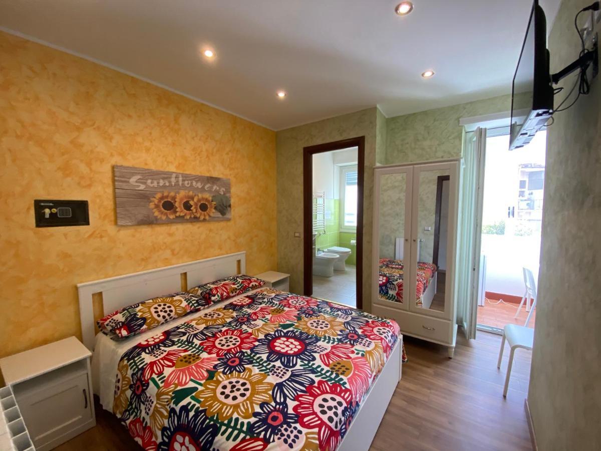 Double Room Private Bathroom