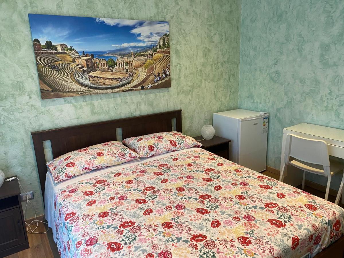 Deluxe Double Room Bath