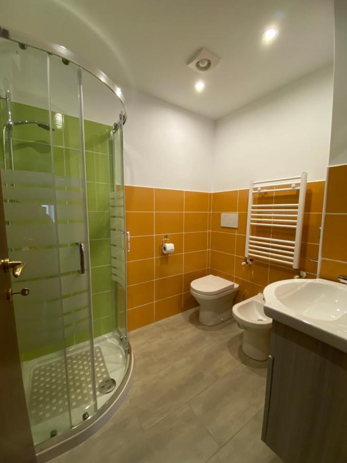 Triple Room Private Bathroom