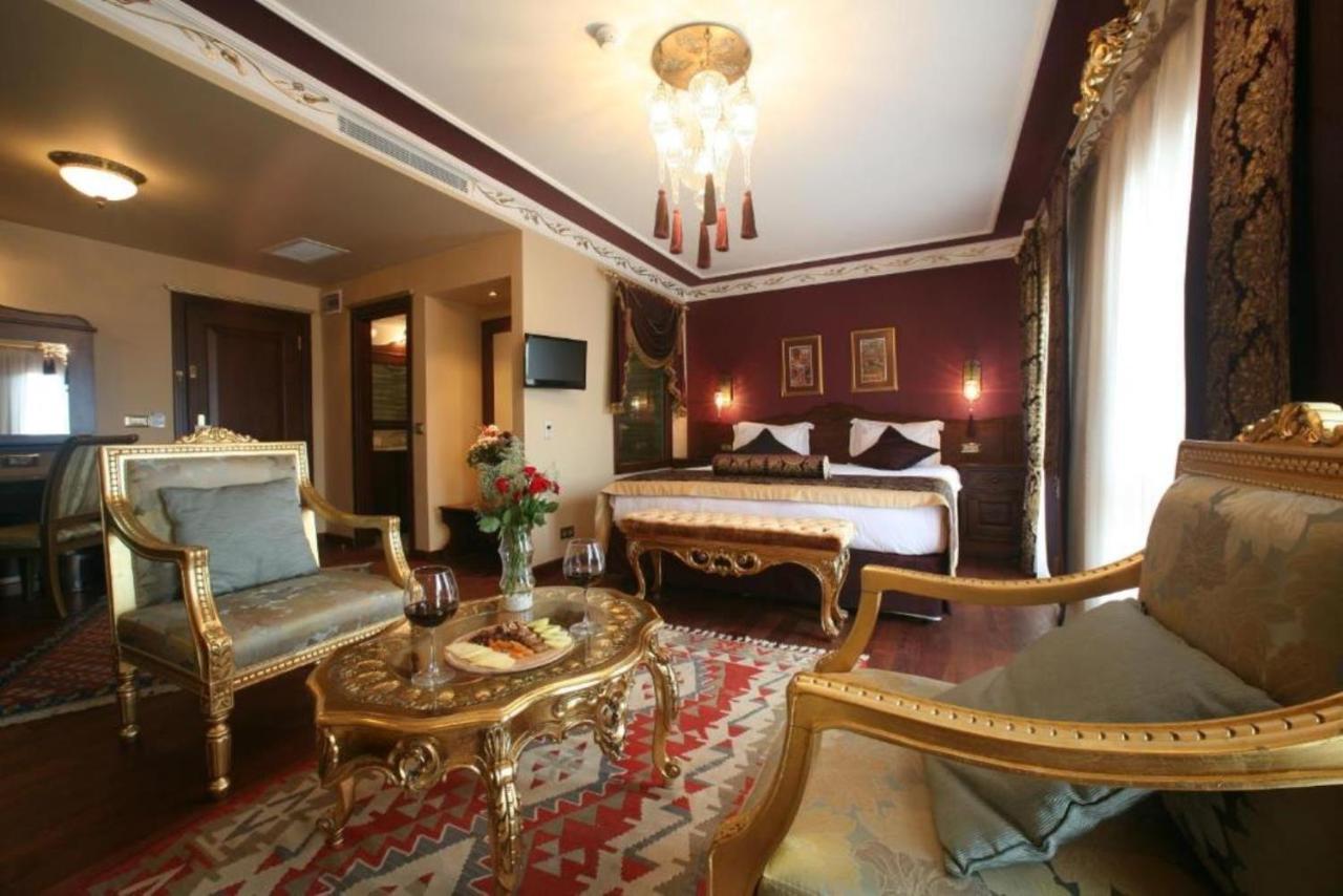 Deluxe Double Room Bath