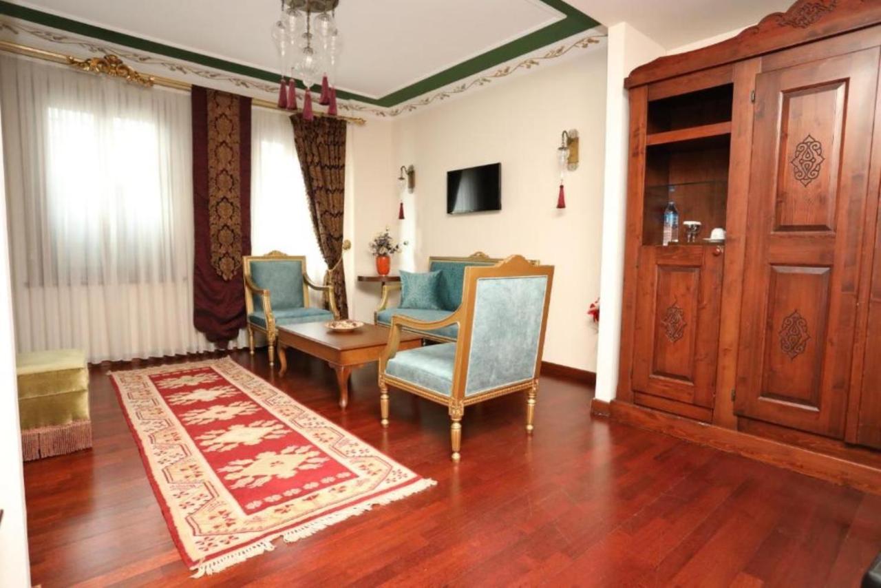 Deluxe Double Room Bath