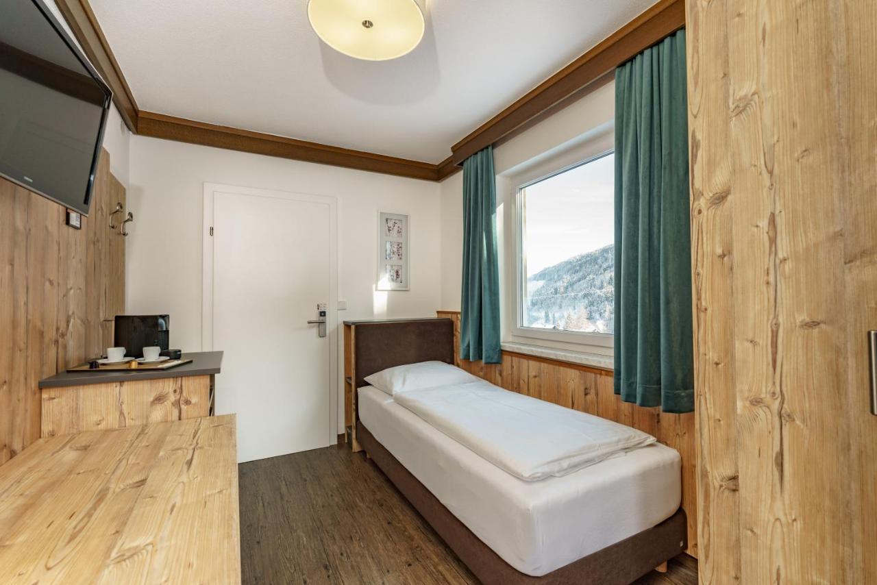 Single Room Balcony