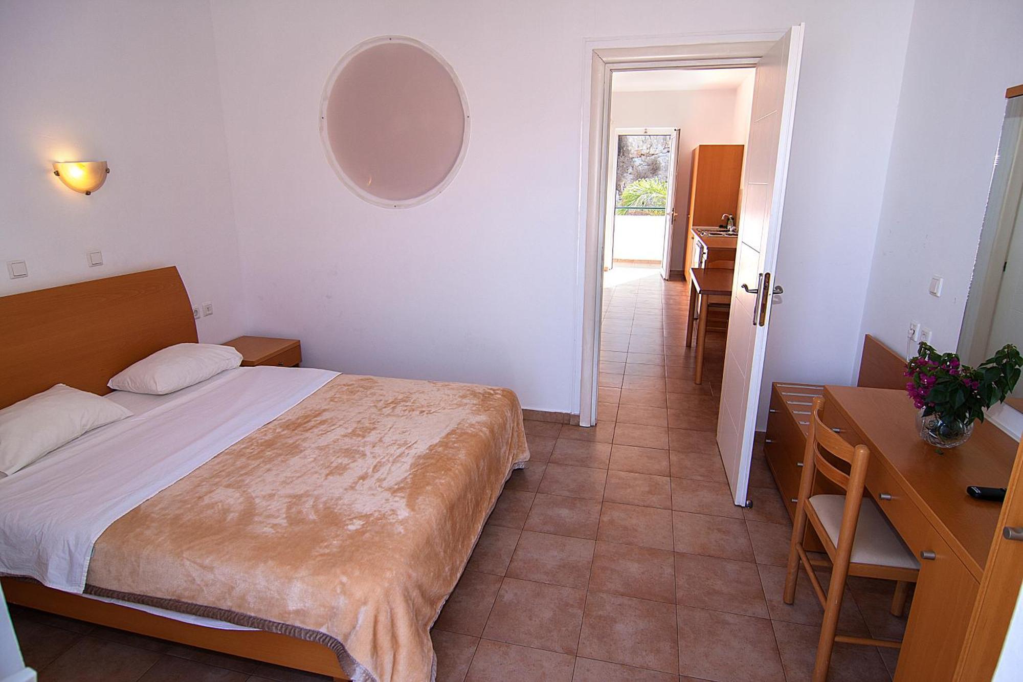 One-Bedroom Apartment 2