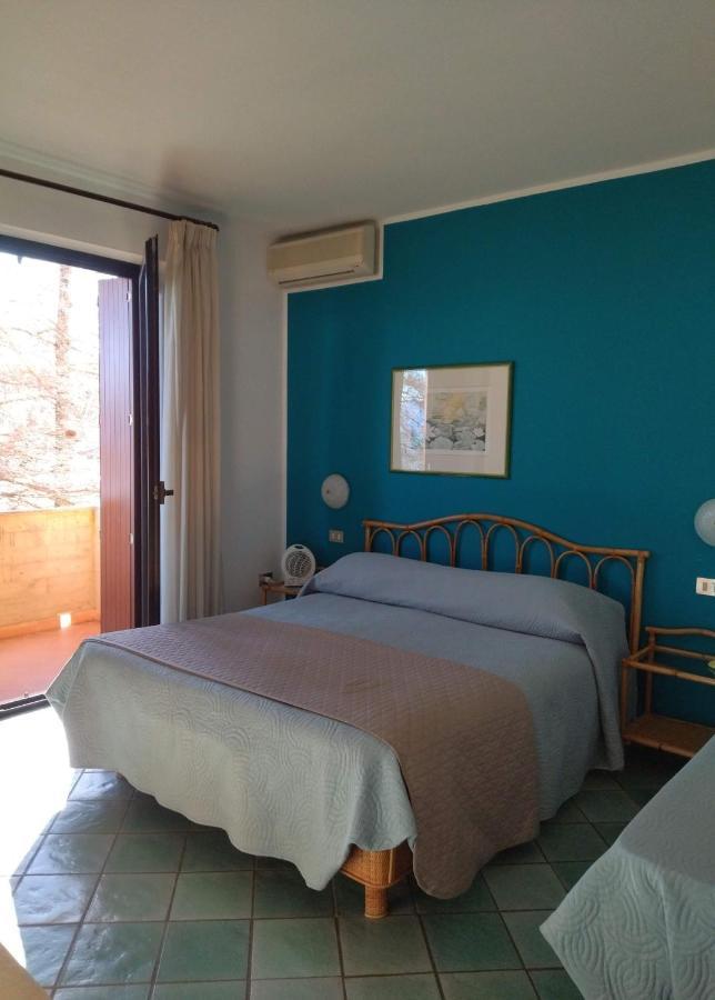 Camera Familiare con Balcone