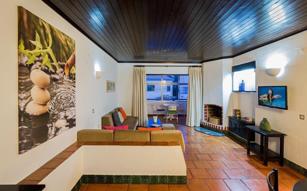 Two-Bedroom Apartment,118825564:JPEG