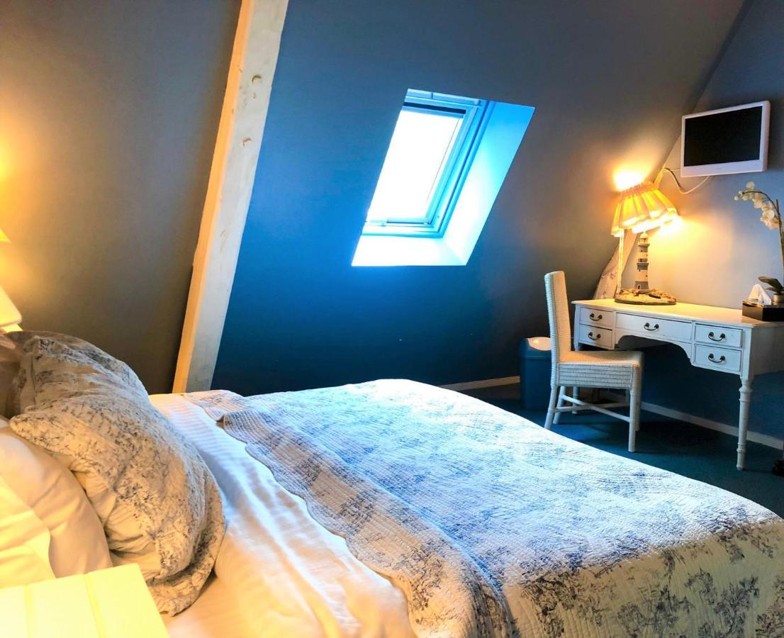 Chambre Double avec Lit d'Appoint