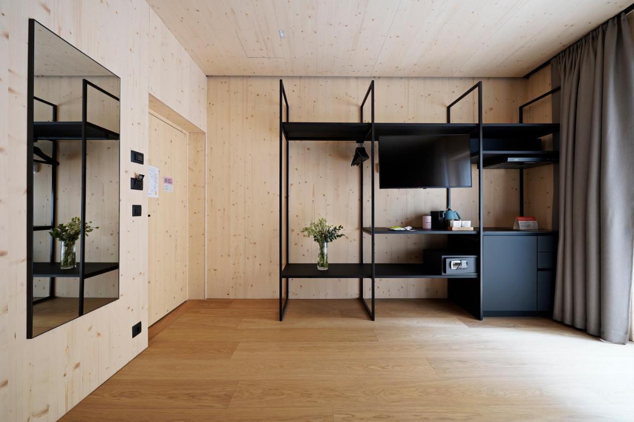 Large Studio Kitchenette Terrace Accessible