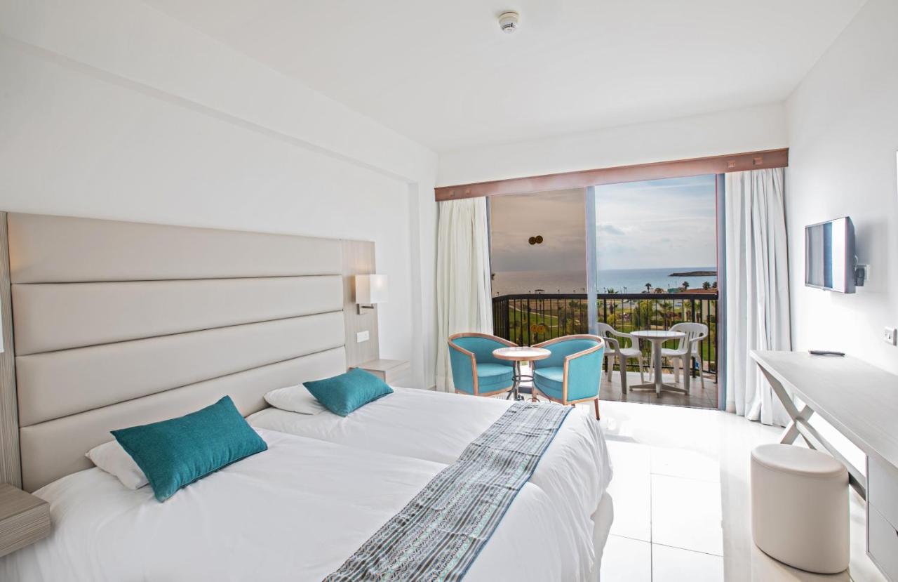 Standard Double or Twin Room Sea View