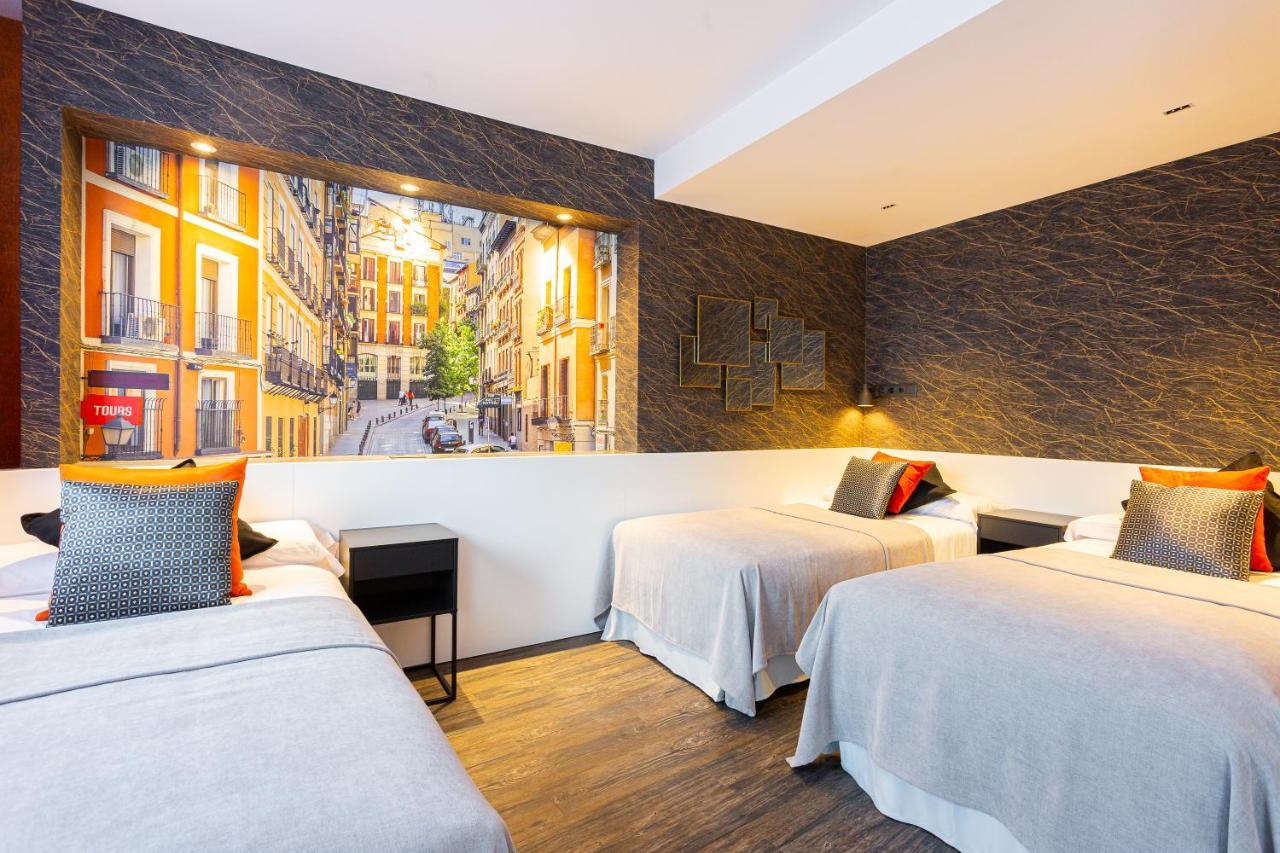 Classic Quadruple Room,1194917575:JPEG