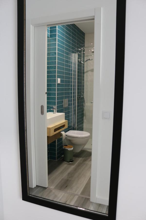 Single Room Private Bathroom