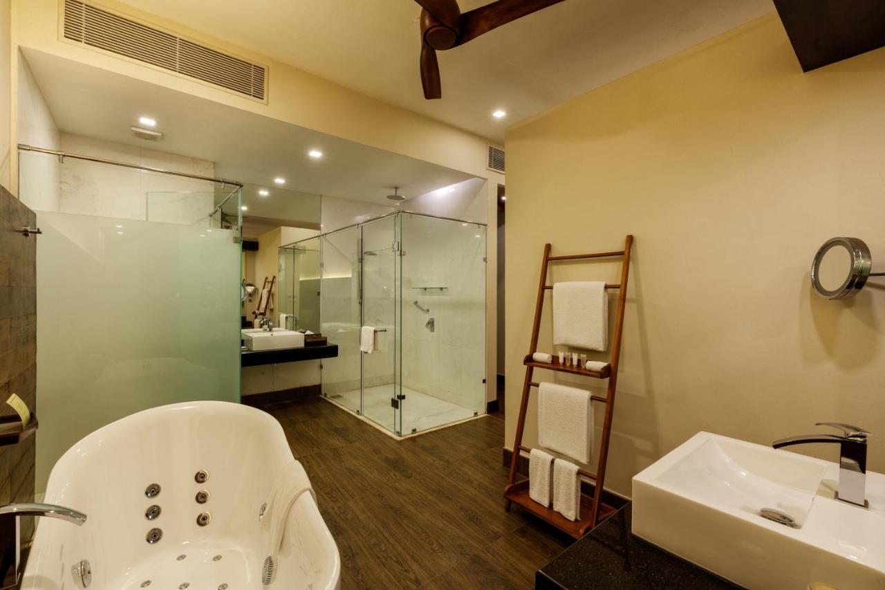 Ocean Room