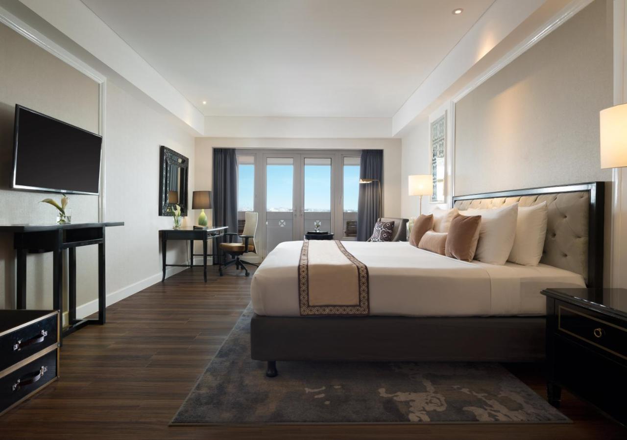 The Level Junior Suite