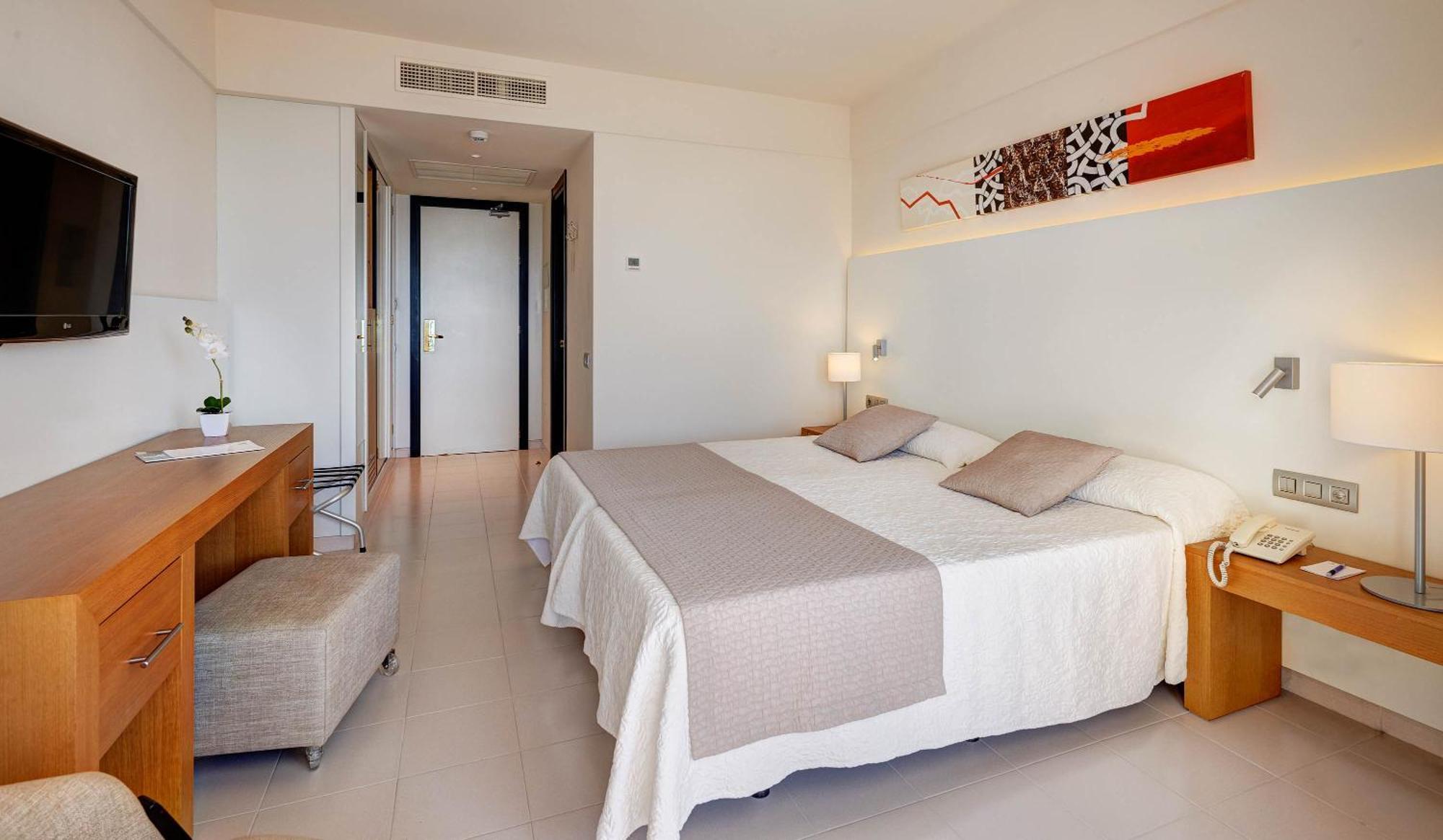 Double Room with Balcony,1306899493:JPEG