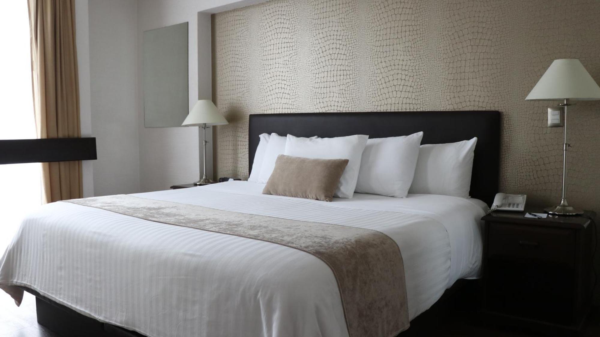 Superior Room King Size bed