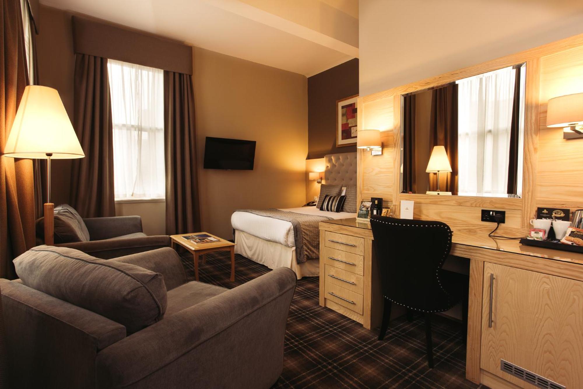 Junior Suite,1705734238:JPEG