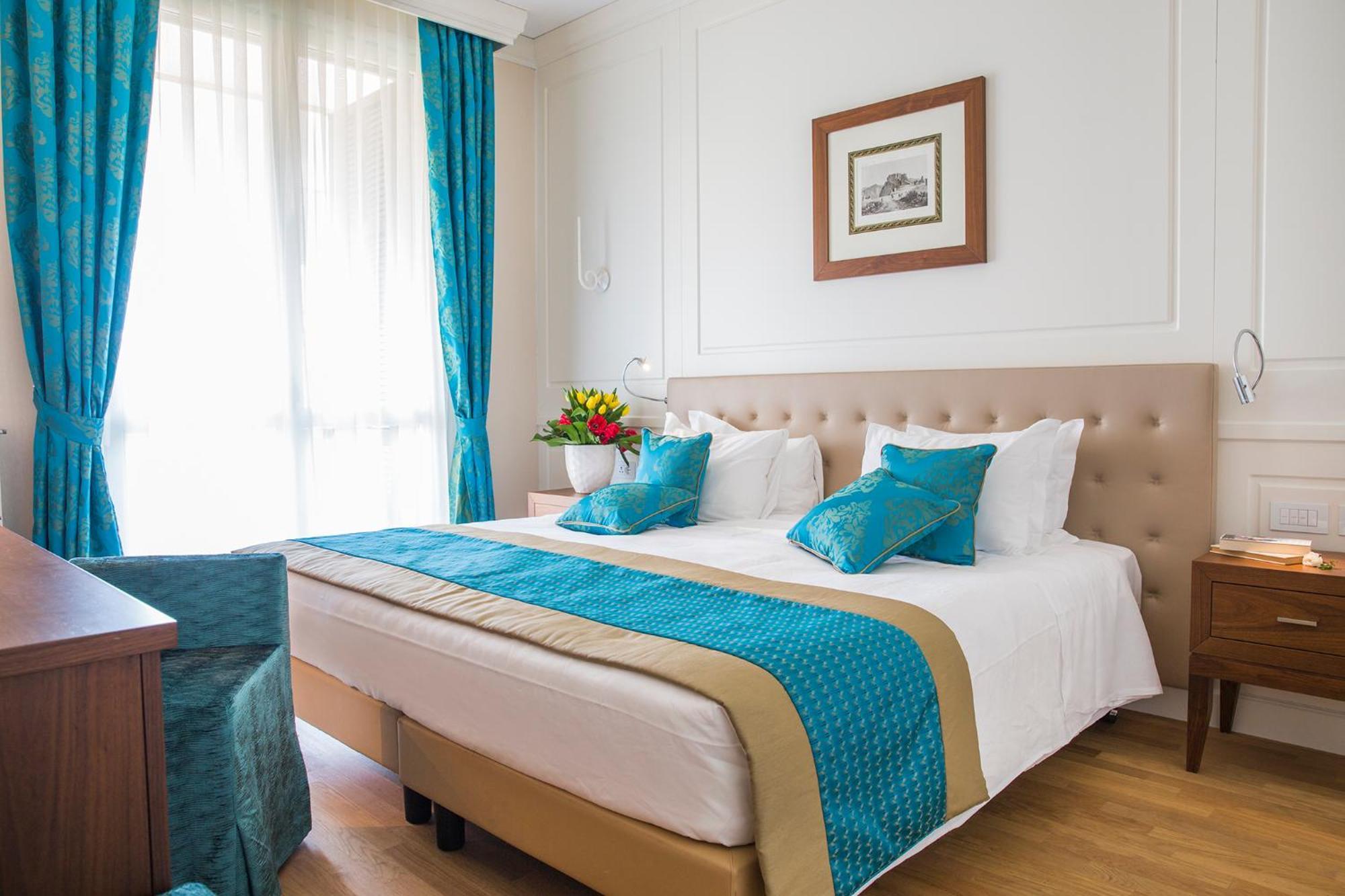 Suite Junior avec Balcon - Vue sur Lac