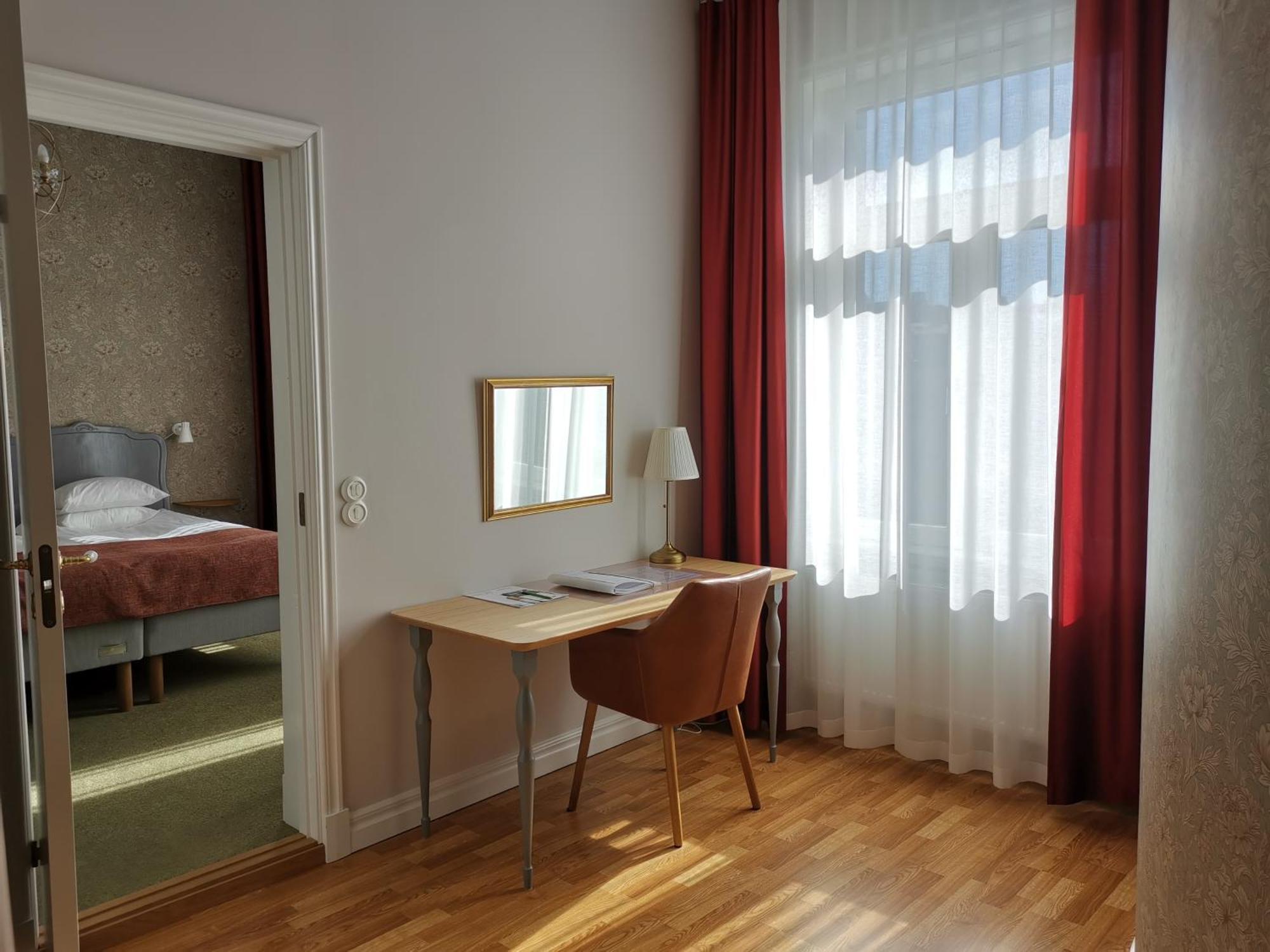 Junior Suite,1209965281:JPEG