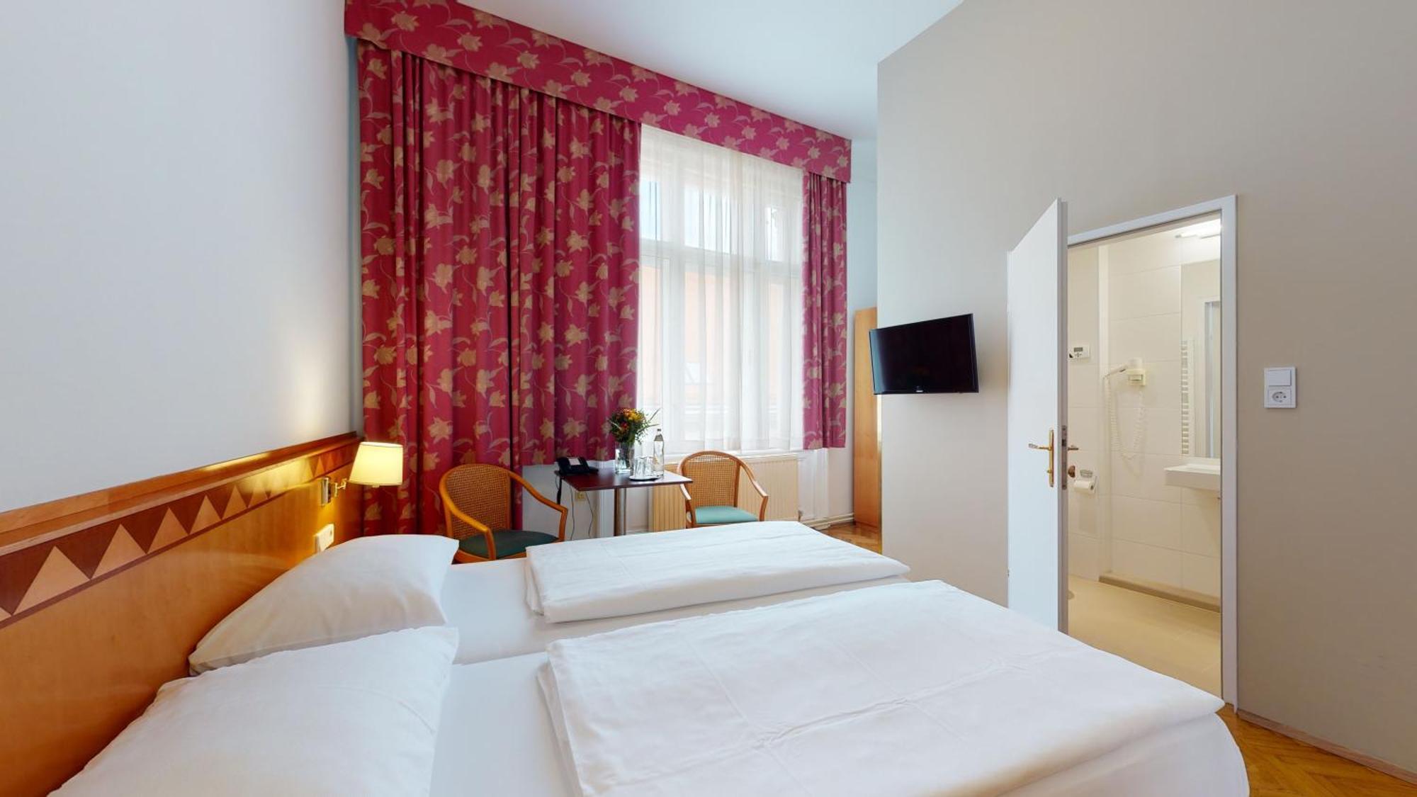 Small Double Room