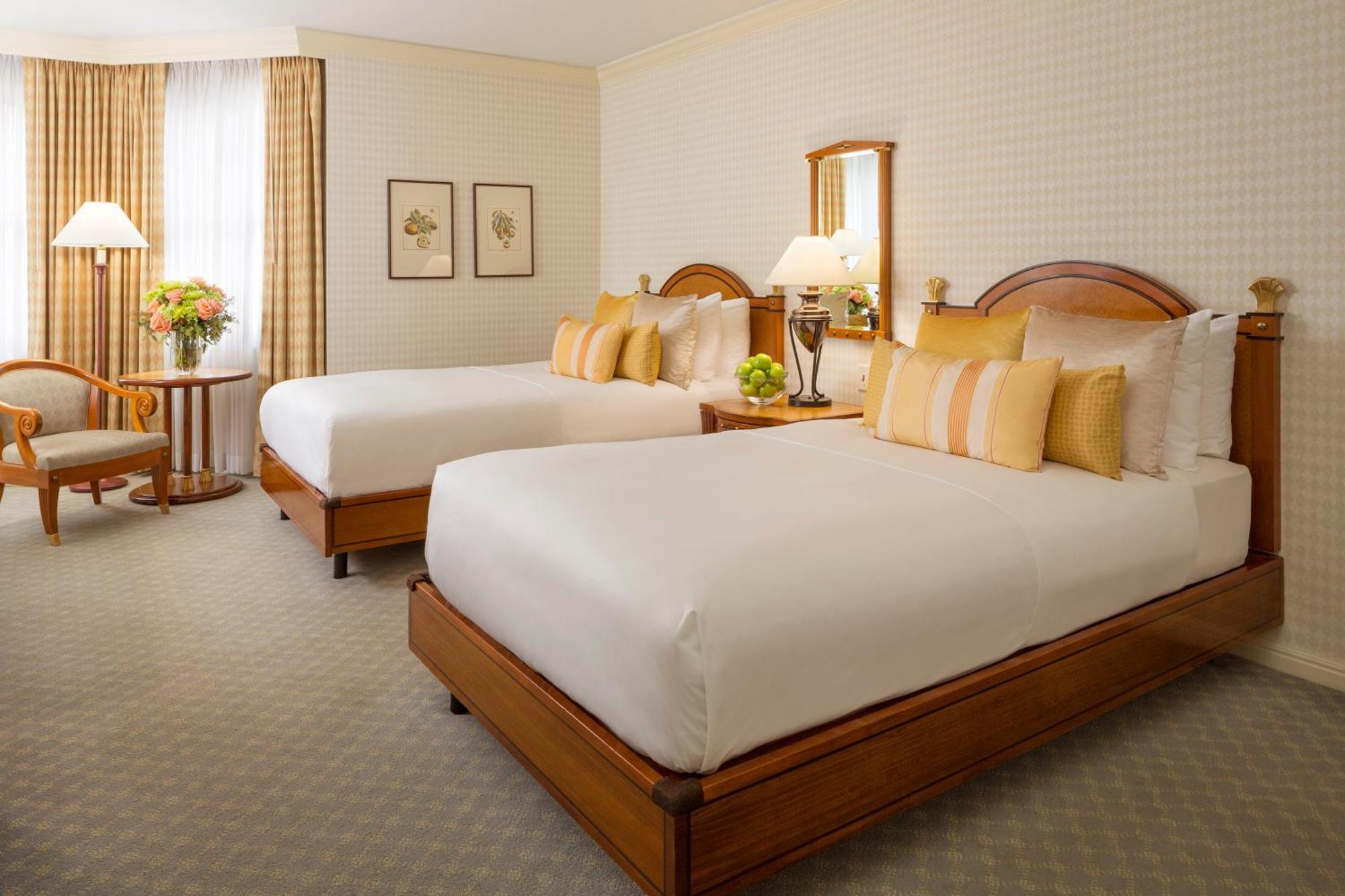Deluxe Twin Room Two Twin Beds