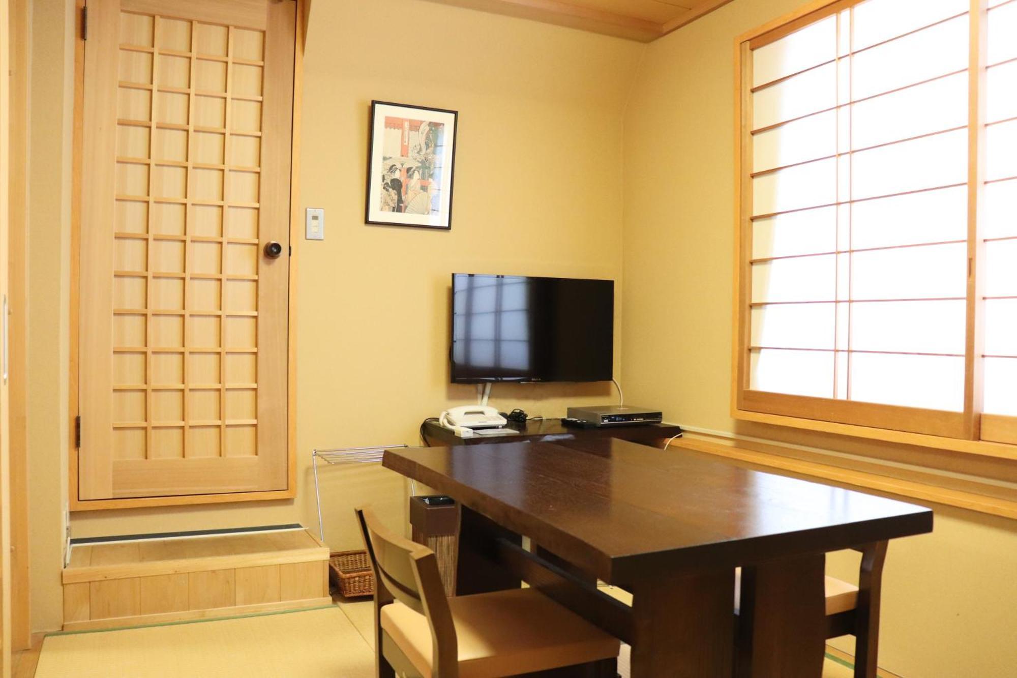 Japanese-Style Economy Room Futon count varies by the number of guests at,974940715:JPEG