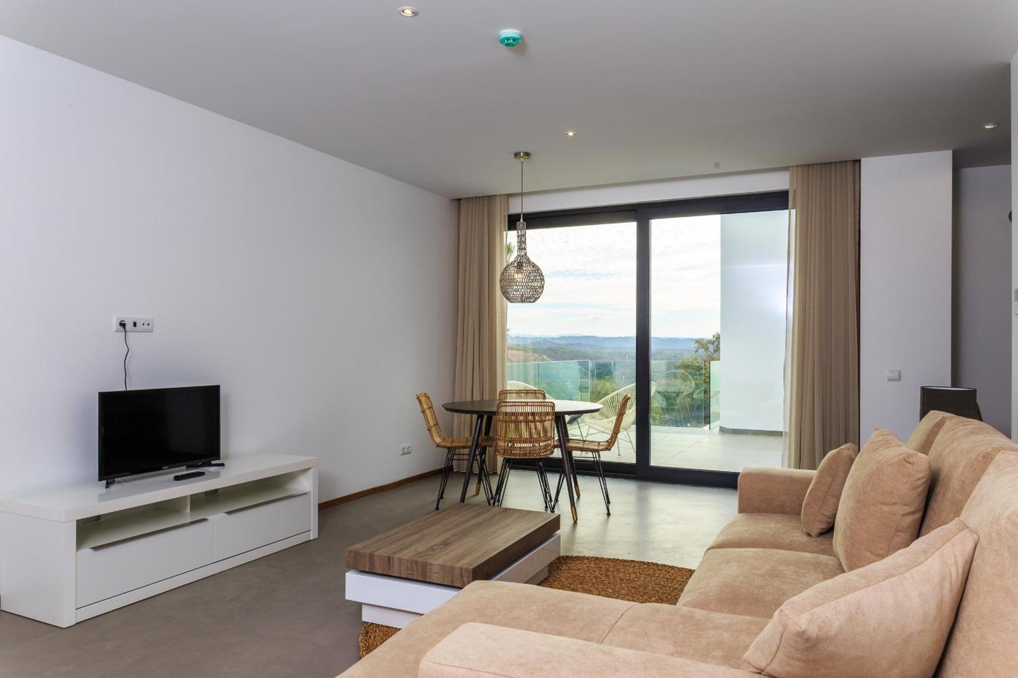 Apartamento com 2 Quartos