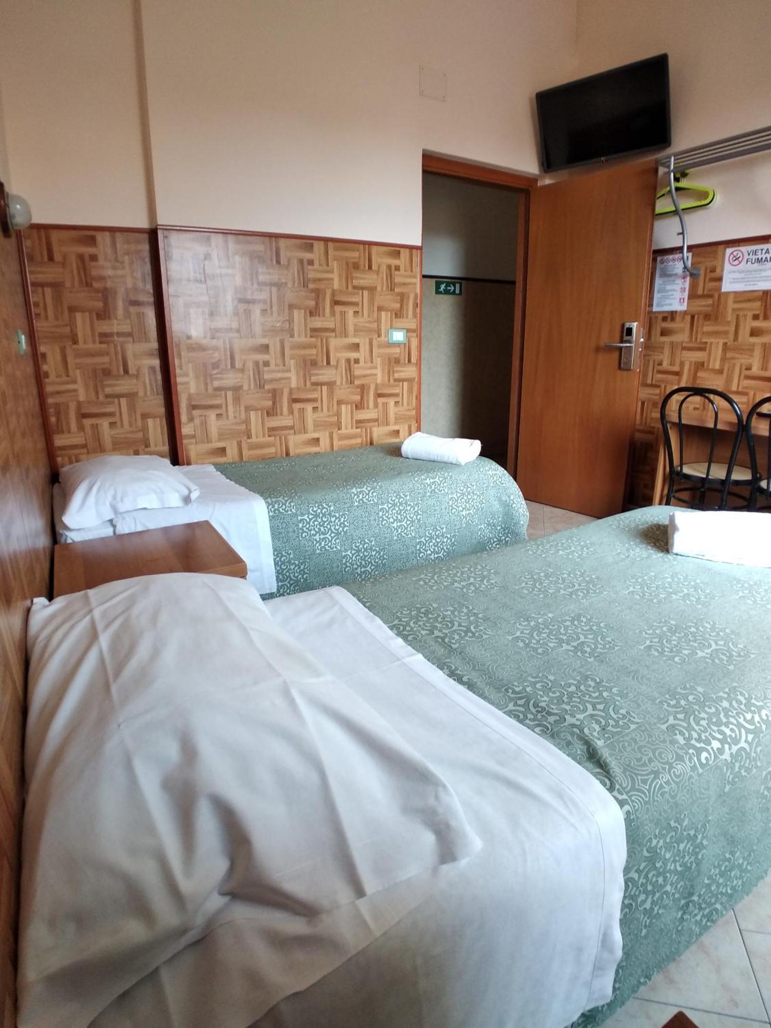 Budget Twin Room