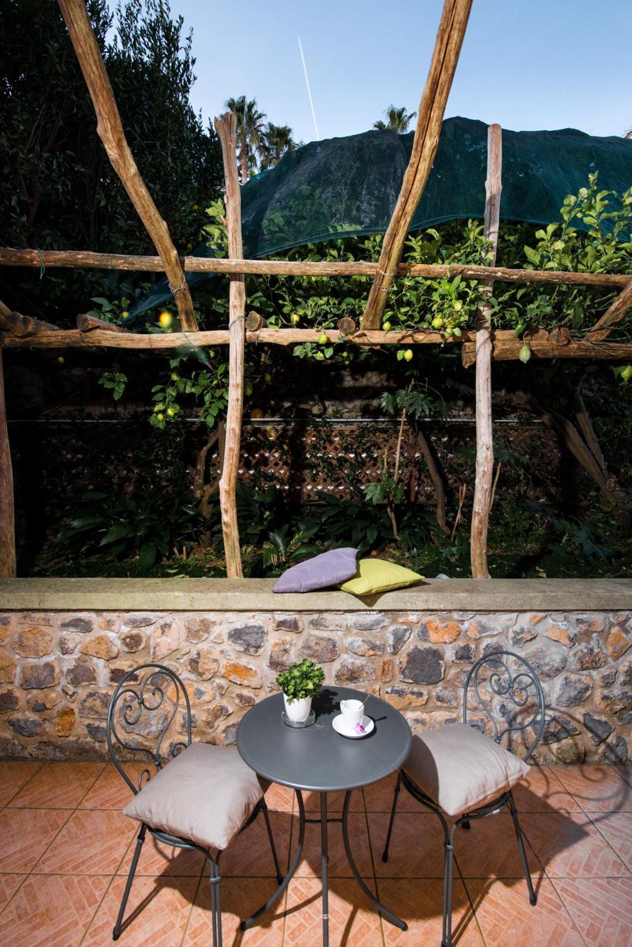 Quarto Duplo com Vista do Jardim