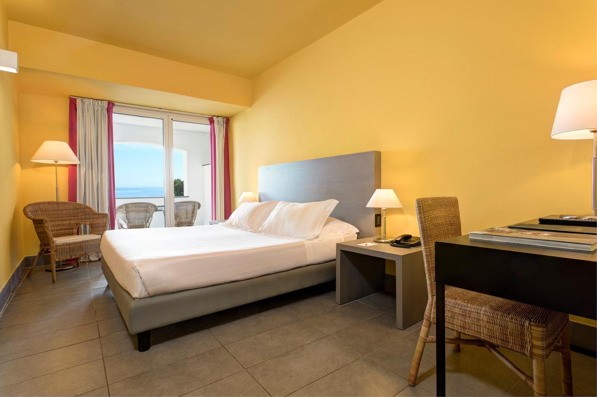 Double Room Balcony Sea View