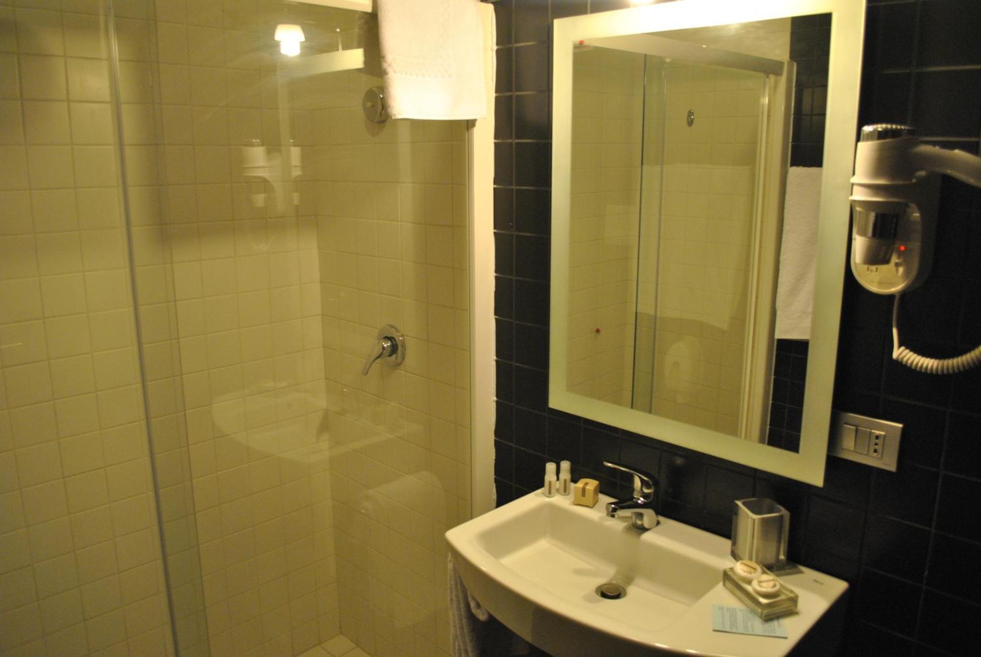 Deluxe Double Room or Twin