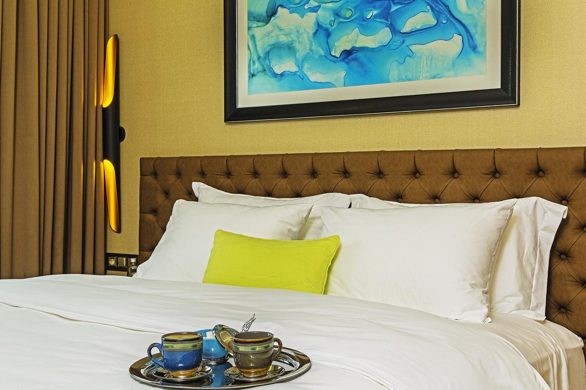 Deluxe King Room