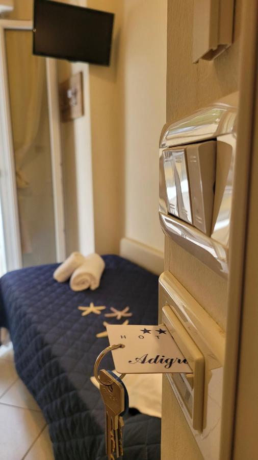 Single Room Balcony