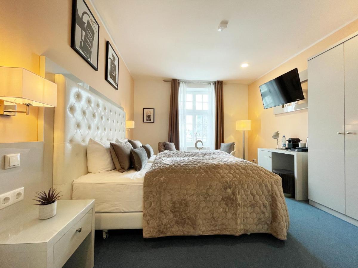 Large Double Room River View