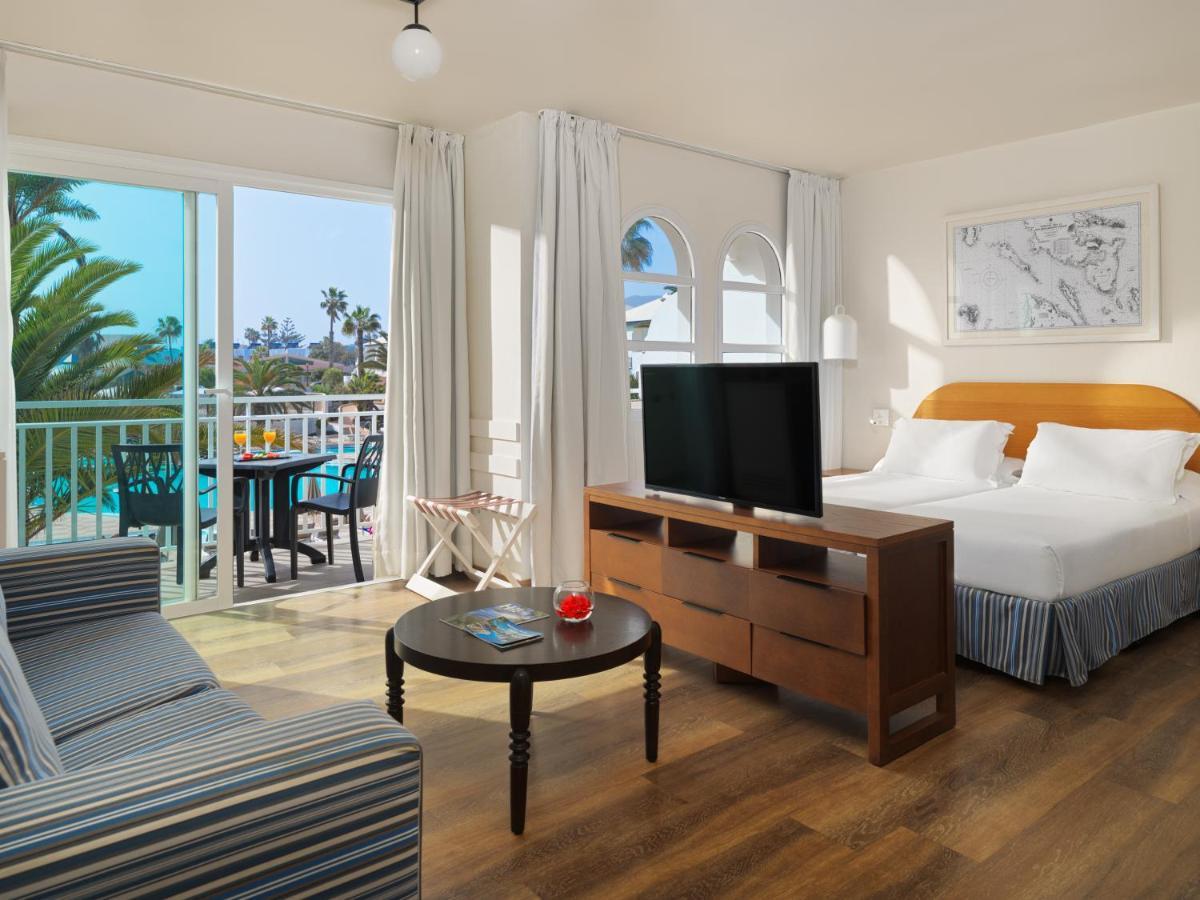 Junior Suite Pool View