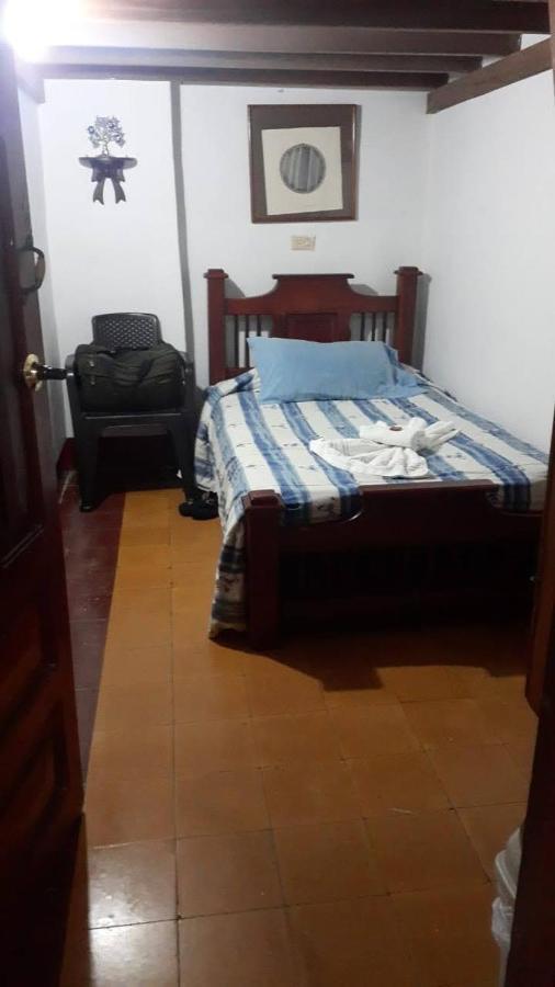Habitación Doble con baño compartido - 1 o 2 camas