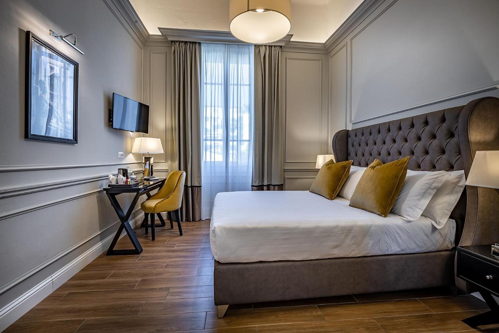 Queen Room double bed