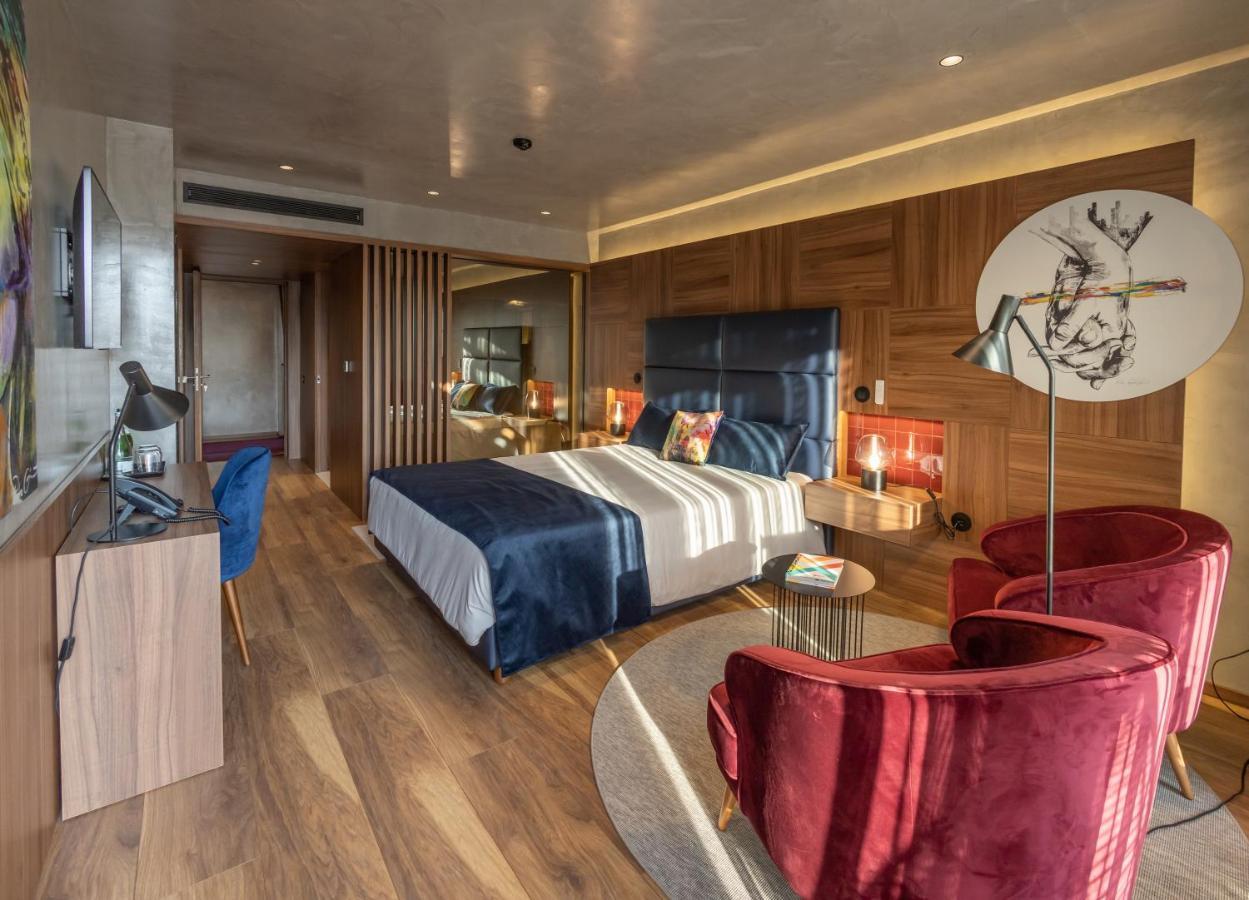 Double Room,1234529840:JPEG