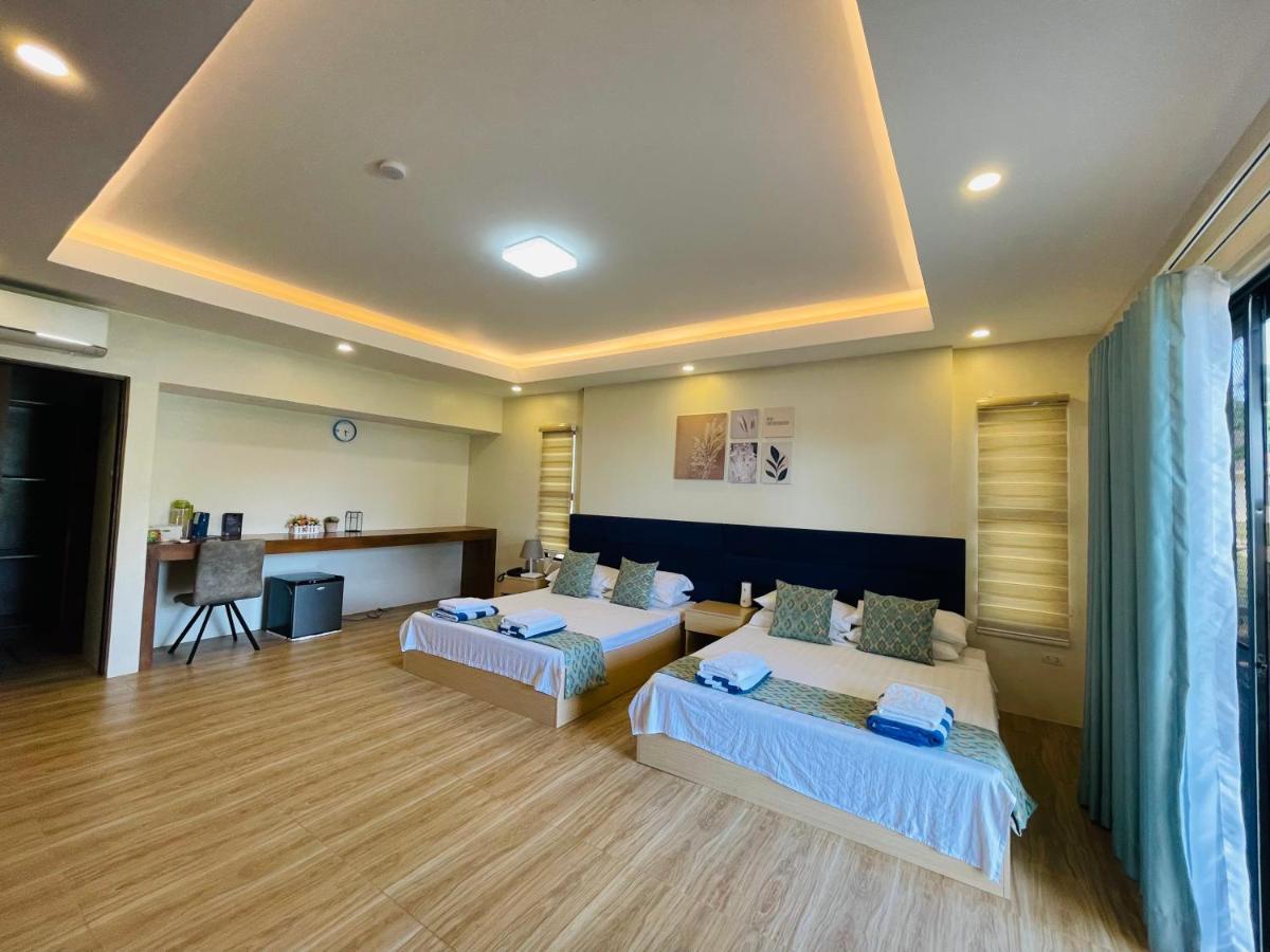 Family Room Side Sea View