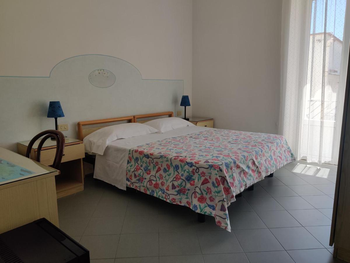 Double or Twin Room Balcony