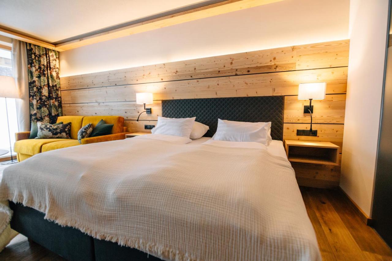 Junior Suite Mountain View