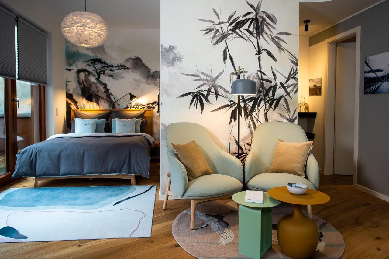 Two-Bedroom Apartment with Balcony,1256872693:JPEG
