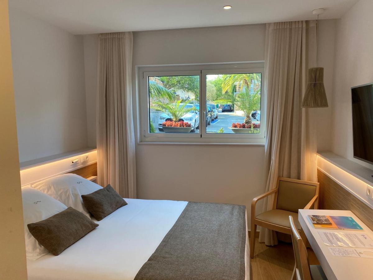 Double Room Garden View main floor