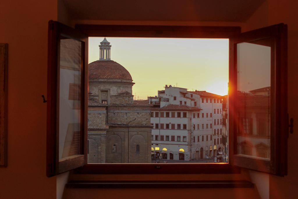 Double or Twin Room with City View,128159994:JPEG
