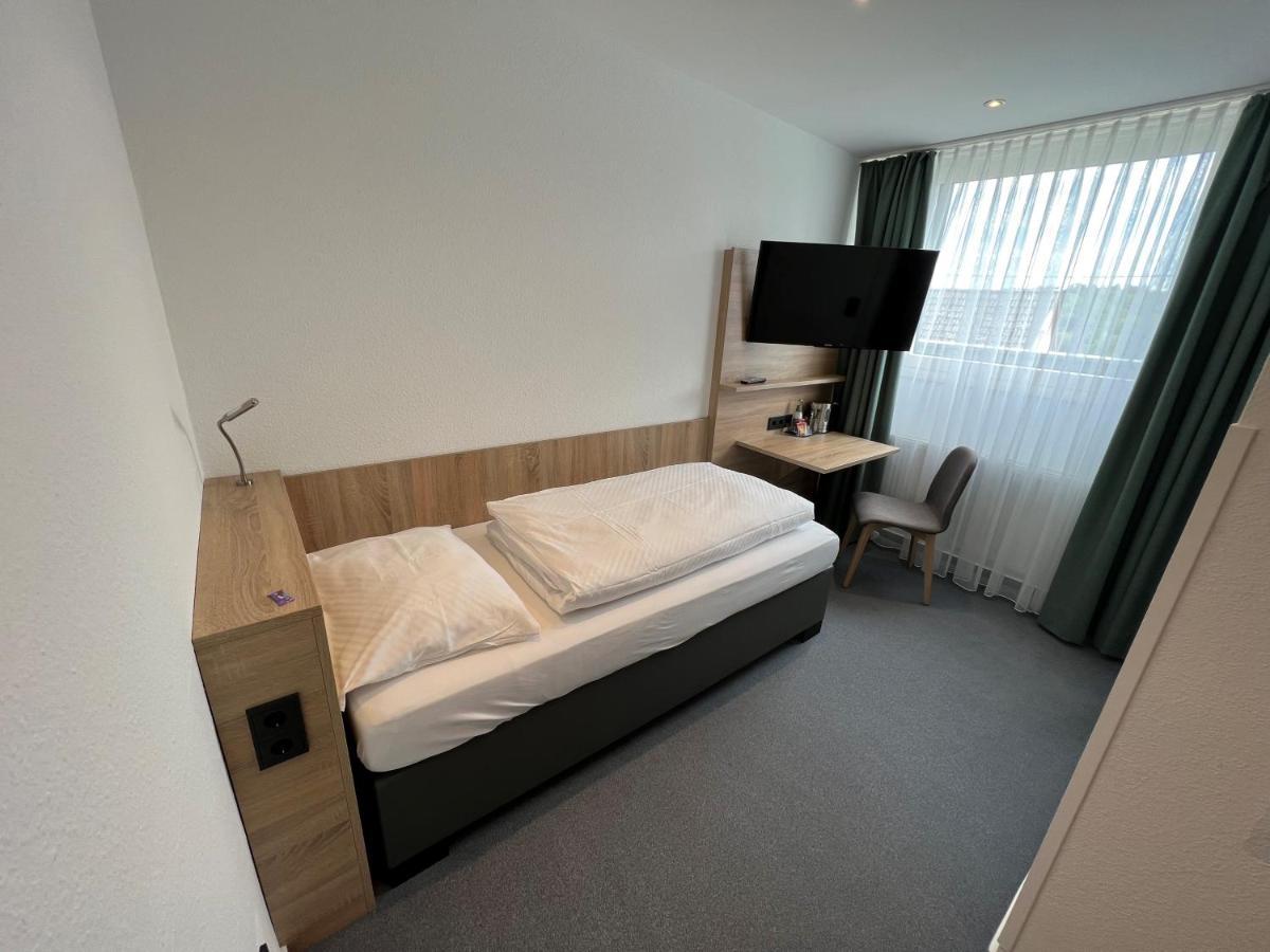 Single Room,1269967054:JPEG