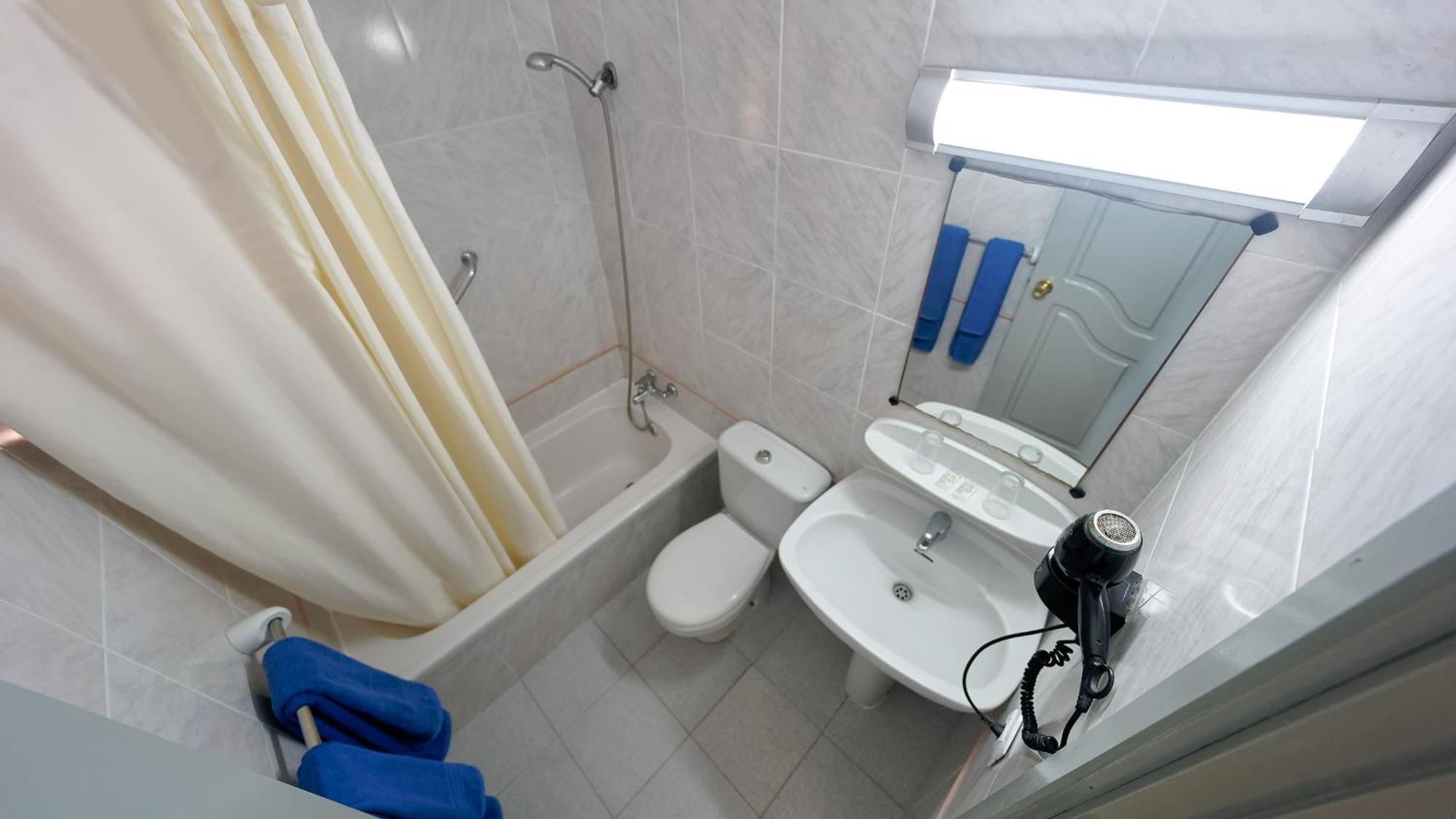 Bungalow Supérieur (3 Adultes)
