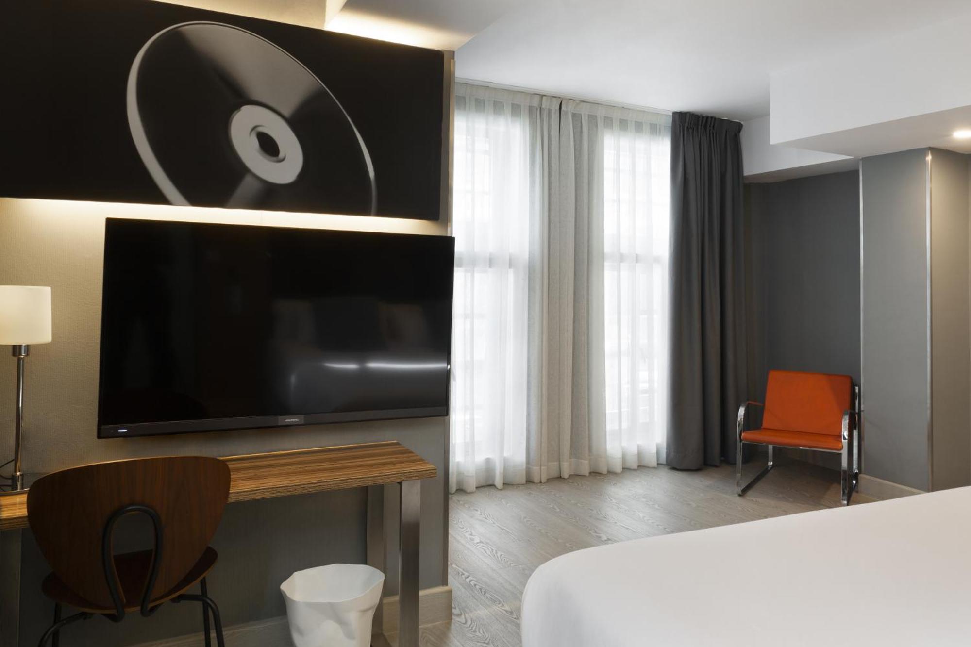 Double or Twin Room (1-2 Adults),1272483637:JPEG