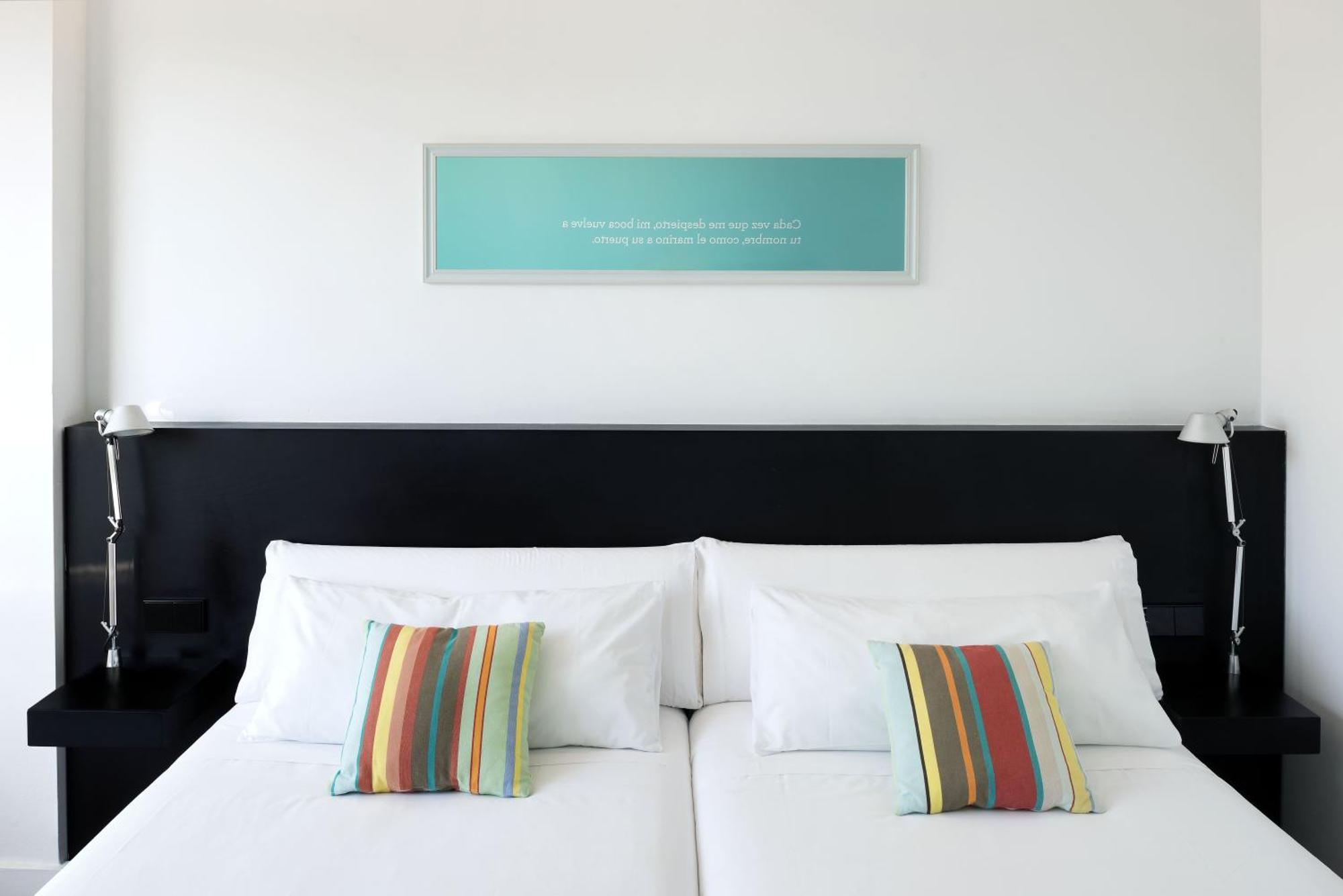 Doppel- oder Zweibettzimmer