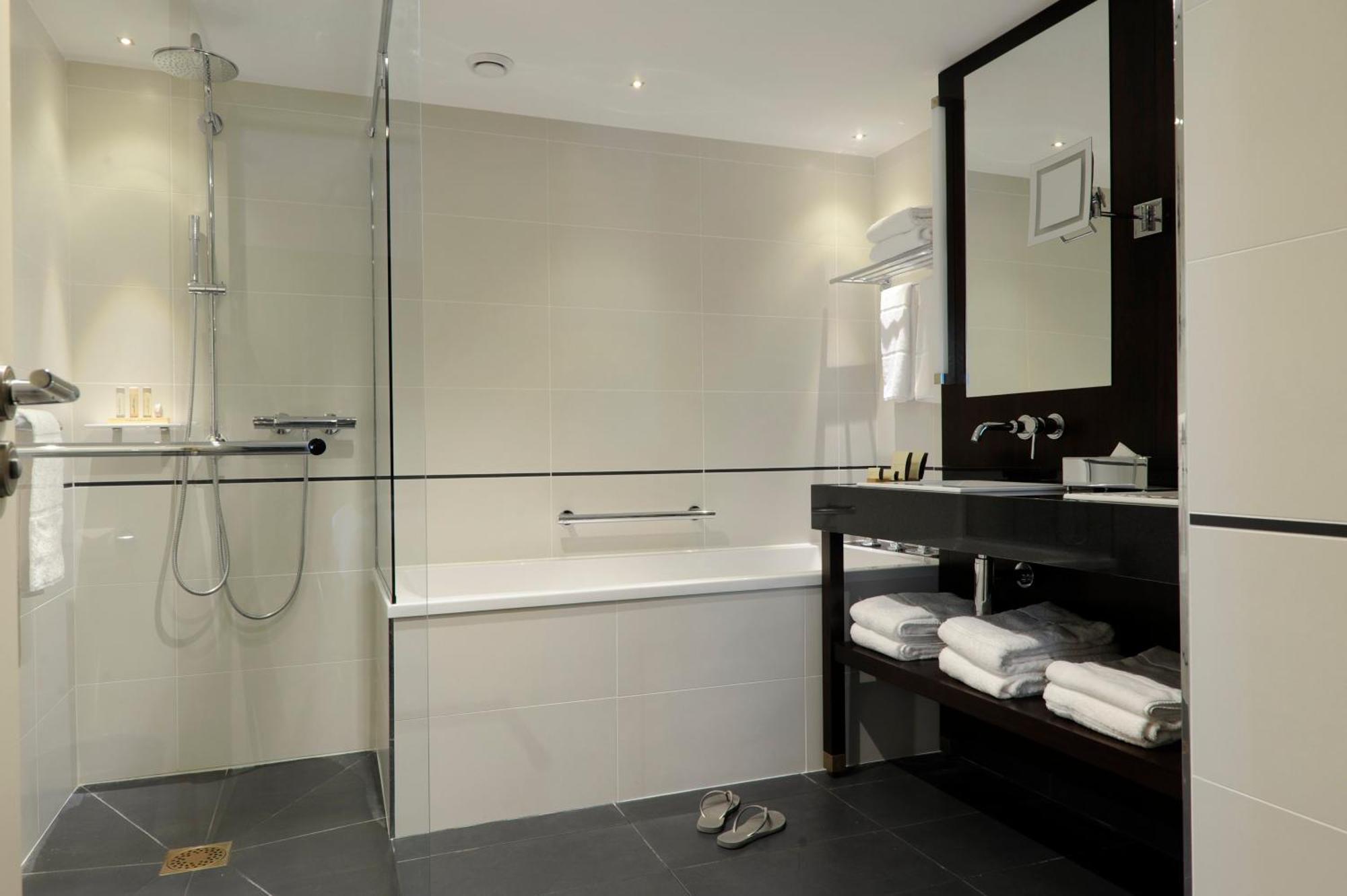 Junior Suite,1758328838:JPEG