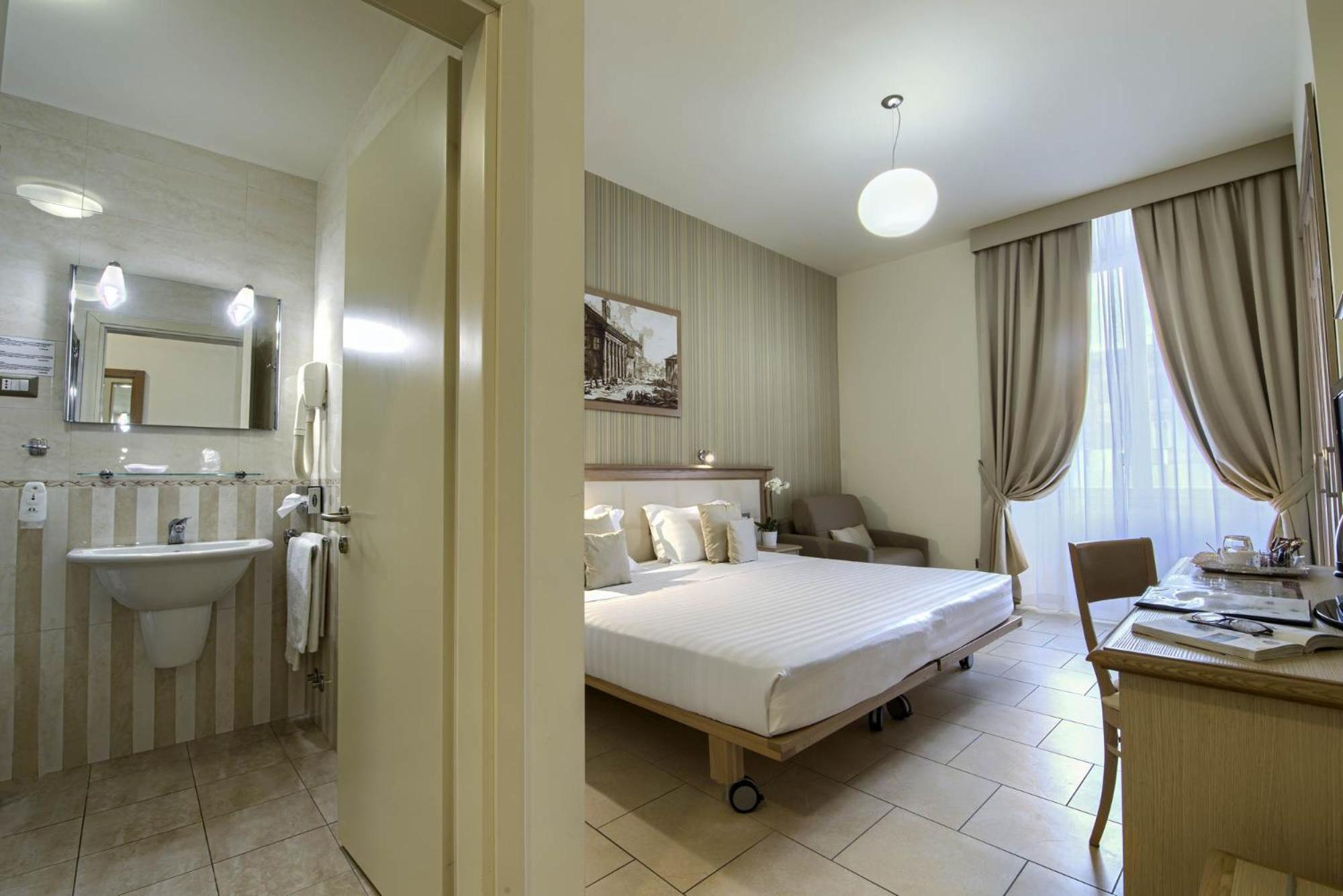 Superior Triple Room